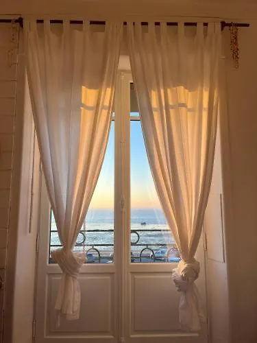 L´arrière Cour